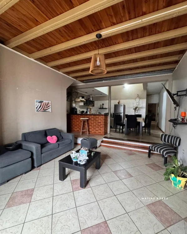 Casa en venta - Pasteur 328 - Gualeguaychú, Entre Ríos.